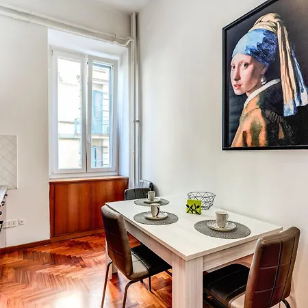 Appartamento Corso Trieste 62 *